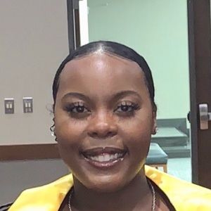 Meet your Posher, Jasmine